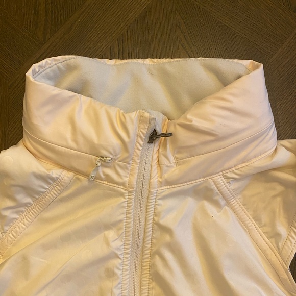 Lululemon Kanto Catch Me Vest - Picture 9 of 15